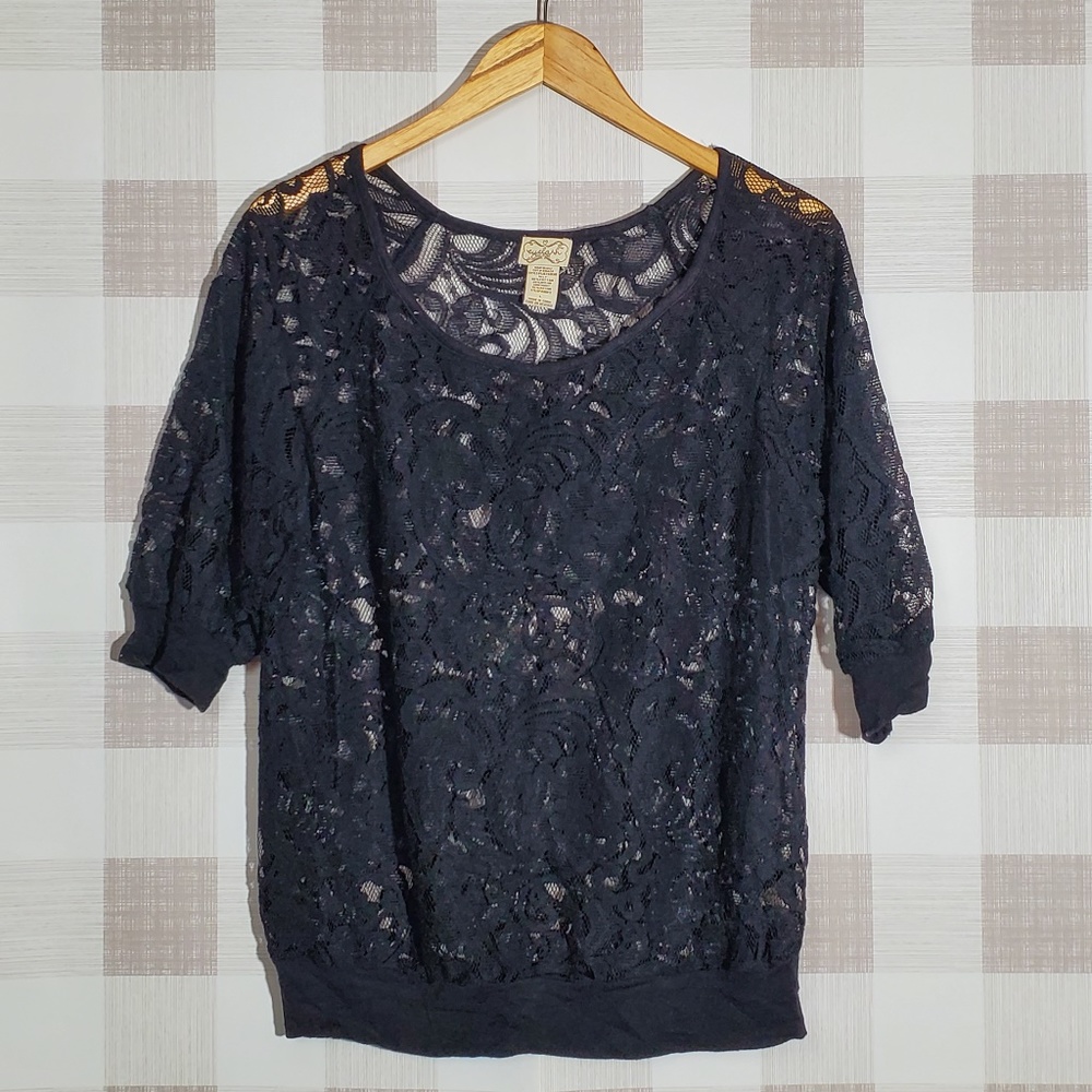 Black Lace 3/4 Sleeve Blouse